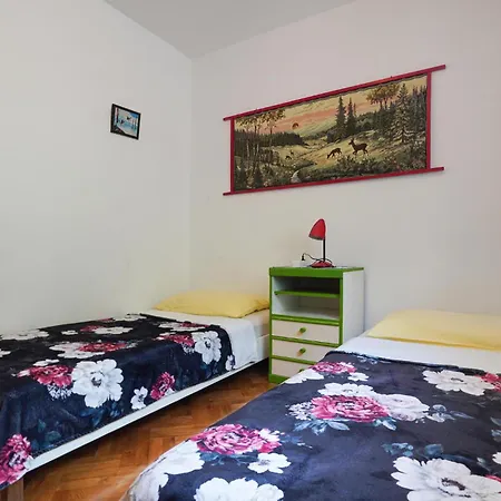 Lovely In With Wifi Apartment